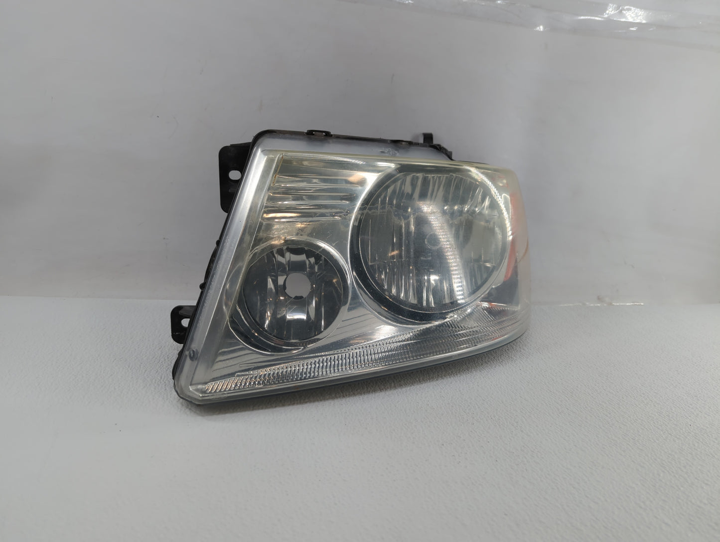 Lincoln Mark Lt Driver Left Oem Head Light Headlight Lamp - Oemusedautoparts1.com