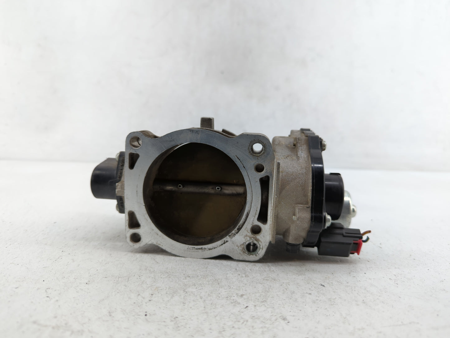 2006 Lincoln Mark Lt Throttle Body P/N:6L3E-AA 8L3F-9F991-CB, 8L3E-AA, 8L3E-9F991-BA Fits Fits 2004 2005 2007 2008 2009 2010