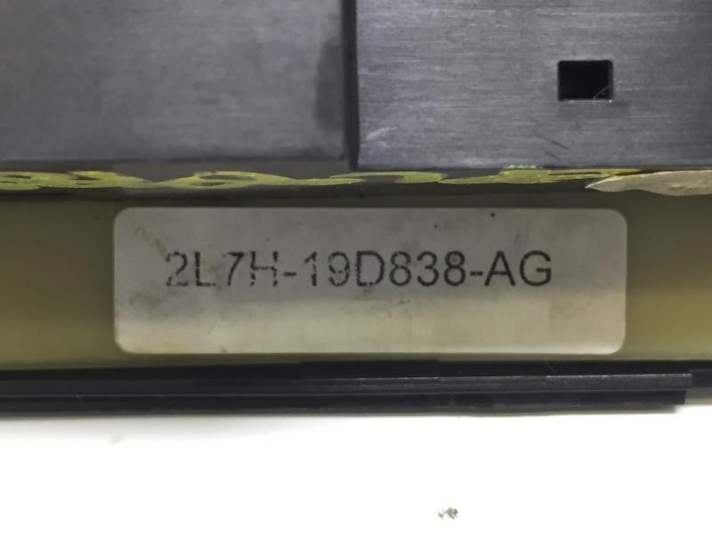 2003-2006 Lincoln Navigator Climate Control Module Temperature AC/Heater Replacement P/N:2L7H-19D838-AG Fits OEM Used Auto P