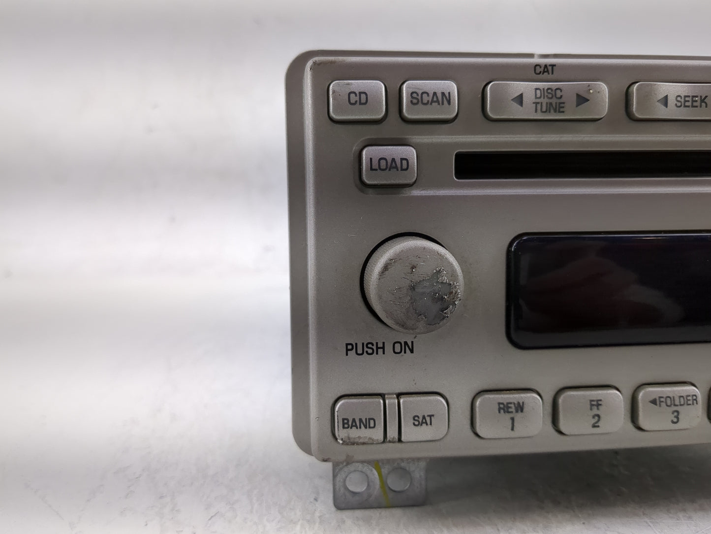 2006 Lincoln Navigator Radio AM FM Cd Player Receiver Replacement P/N:6L7T-18C815-AD Fits OEM Used Auto Parts - Oemusedautop