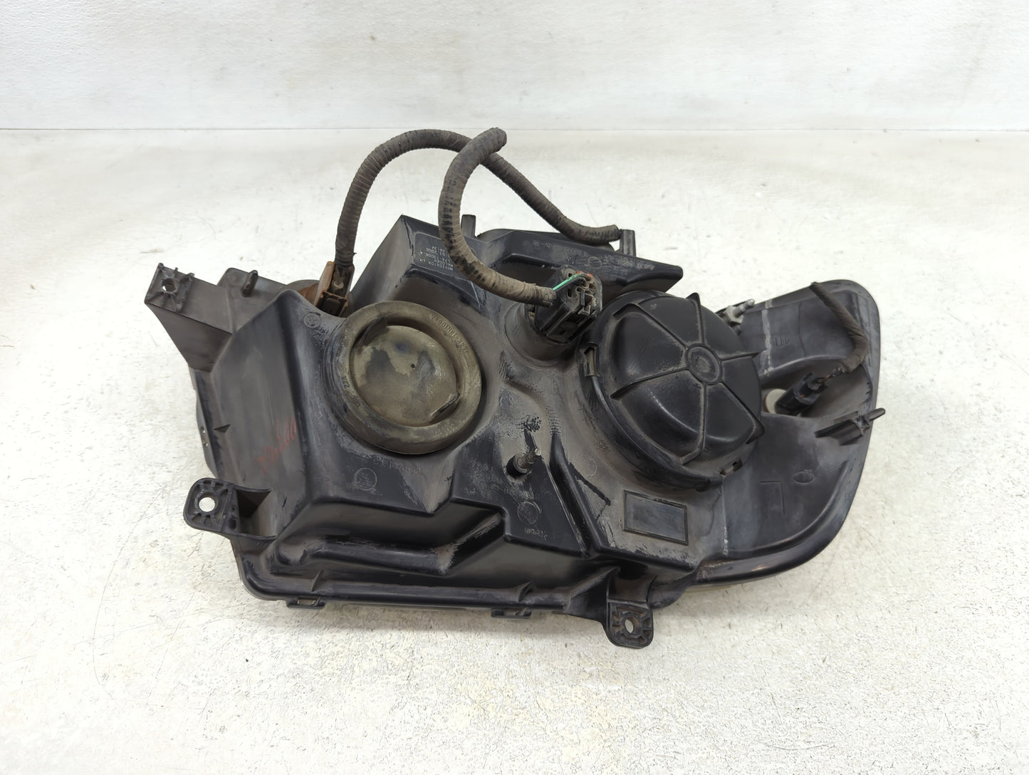 2003-2006 Lincoln Navigator Driver Left Oem Head Light Headlight Lamp - Oemusedautoparts1.com