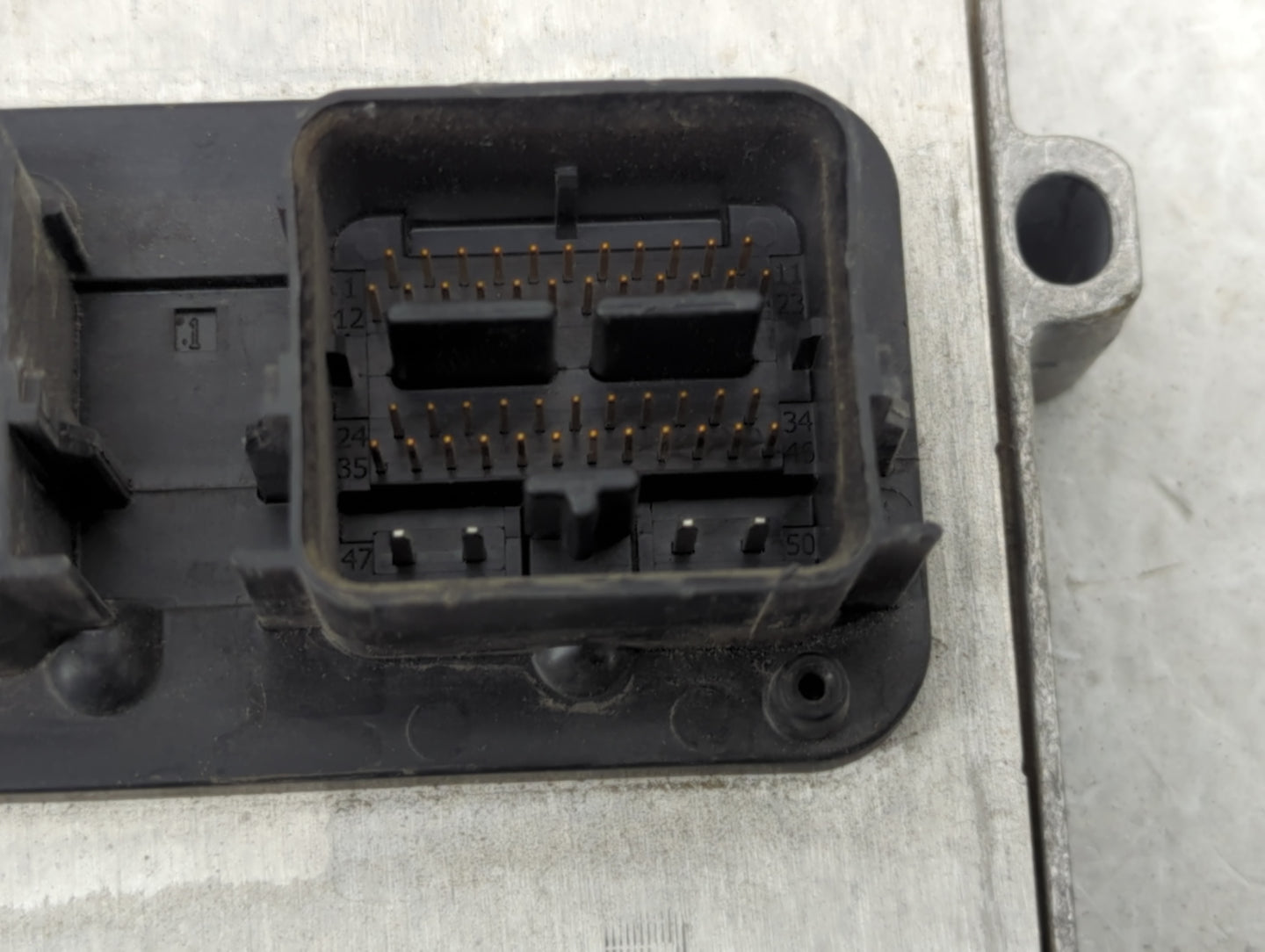 2006 Lincoln Navigator PCM Engine Control Computer ECU ECM PCU OEM P/N:6L7A-12A650-FB Fits OEM Used Auto Parts - Oemusedauto