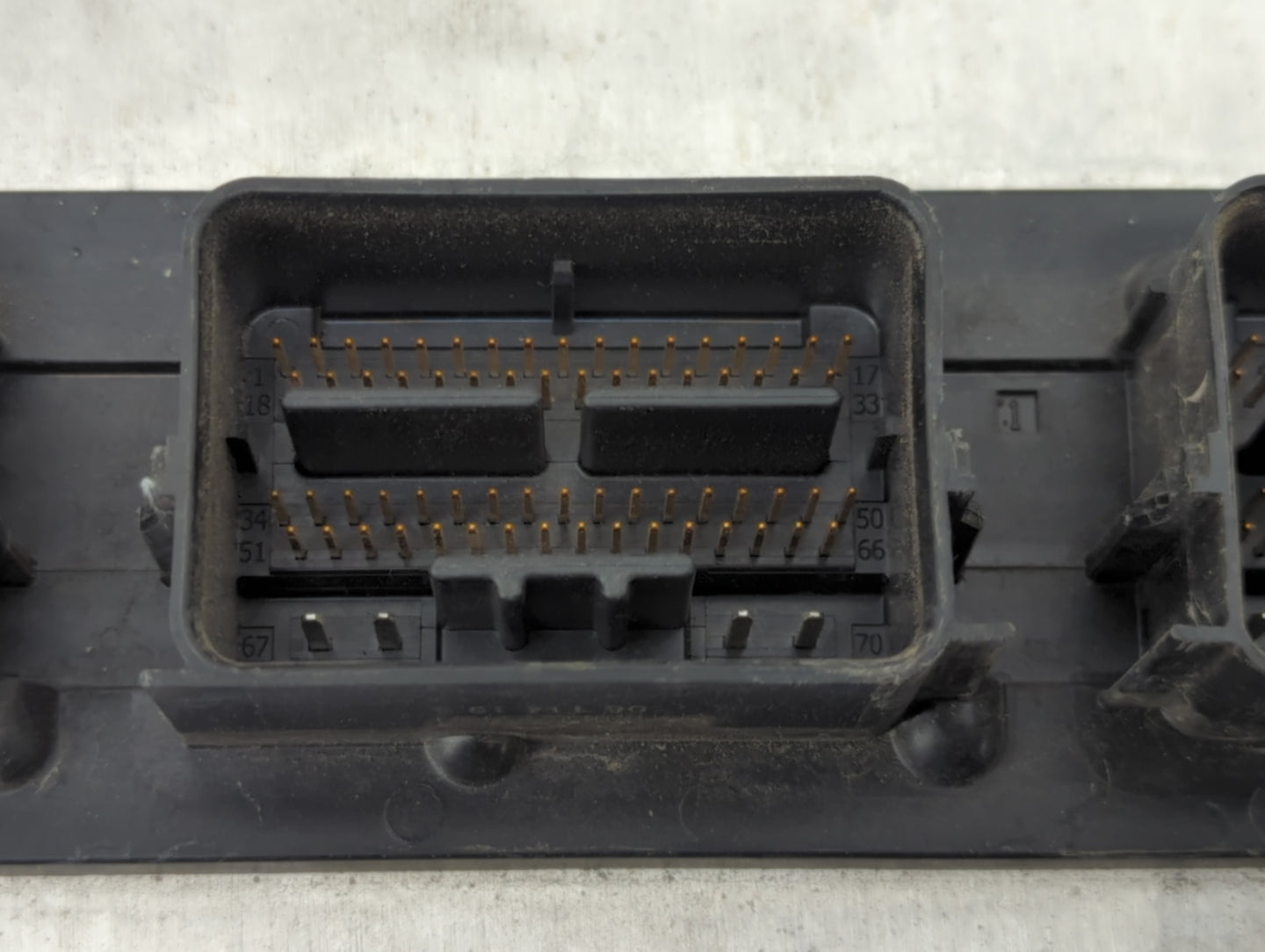 2006 Lincoln Navigator PCM Engine Control Computer ECU ECM PCU OEM P/N:6L7A-12A650-FB Fits OEM Used Auto Parts - Oemusedauto