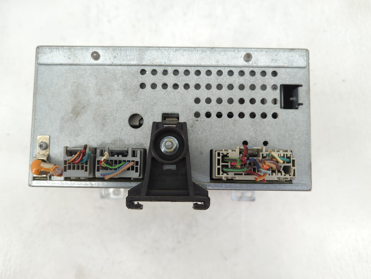 2006 Lincoln Navigator Radio AM FM Cd Player Receiver Replacement P/N:6L7T-18C815-AD Fits OEM Used Auto Parts - Oemusedautop