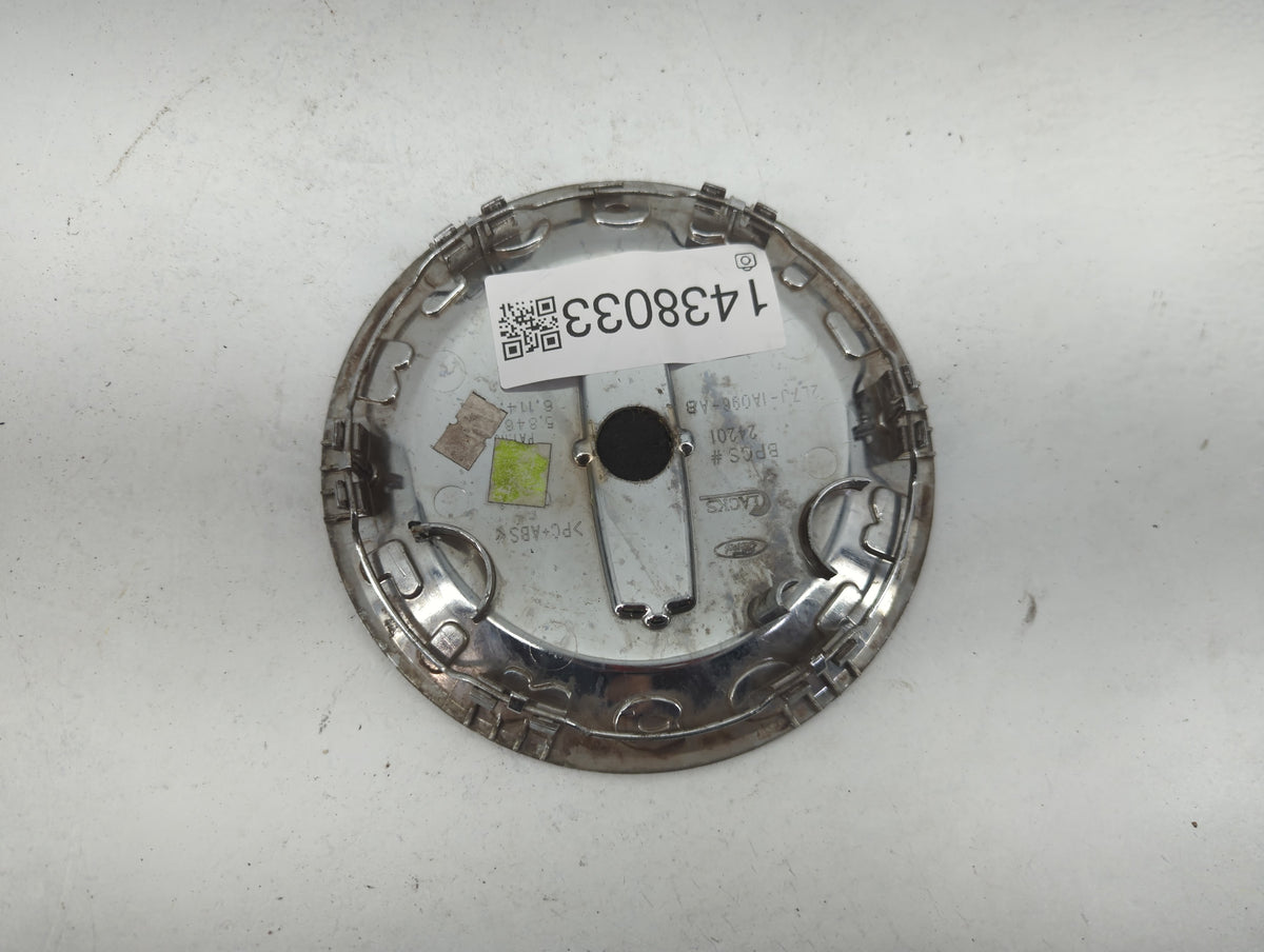 2006 Lincoln Navigator Center Cap Oem 1438033 - Oemusedautoparts1.com