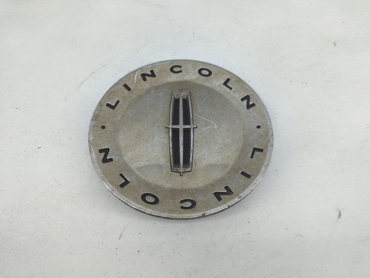 2006 Lincoln Navigator Center Cap Oem 1438034 - Oemusedautoparts1.com