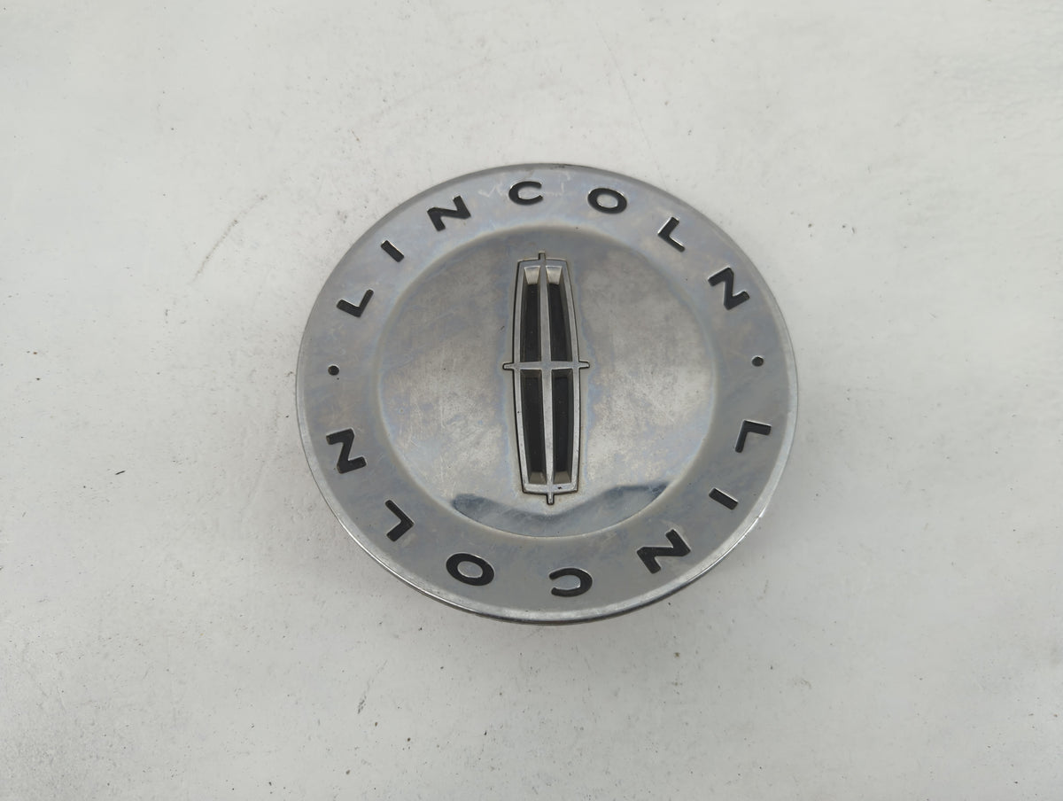2006 Lincoln Navigator Center Cap Oem 1438687 - Oemusedautoparts1.com