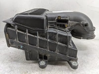 2005-2006 Lincoln Navigator Air Cleaner Intake-duct Hose Tube - Oemusedautoparts1.com