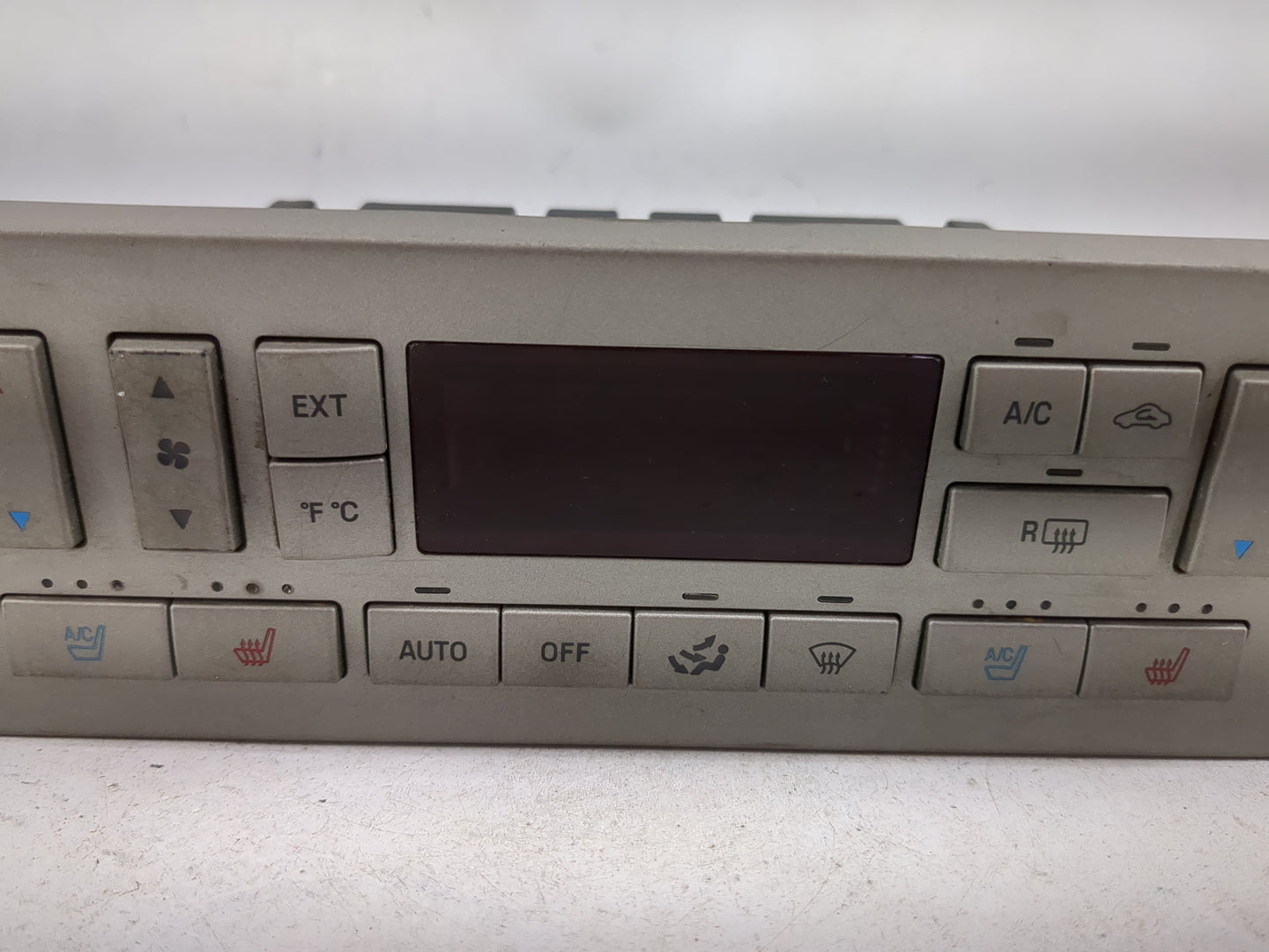 2006 Lincoln Navigator Climate Control Module Temperature AC/Heater Replacement Fits OEM Used Auto Parts - Oemusedautoparts1