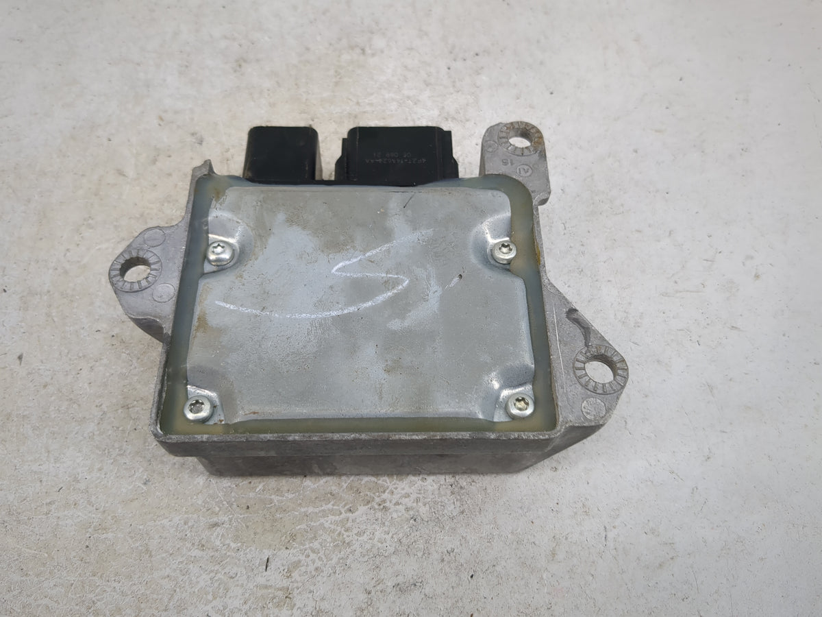 2006 Lincoln Navigator Safety Restraint Srs Airbag Control Module - Oemusedautoparts1.com
