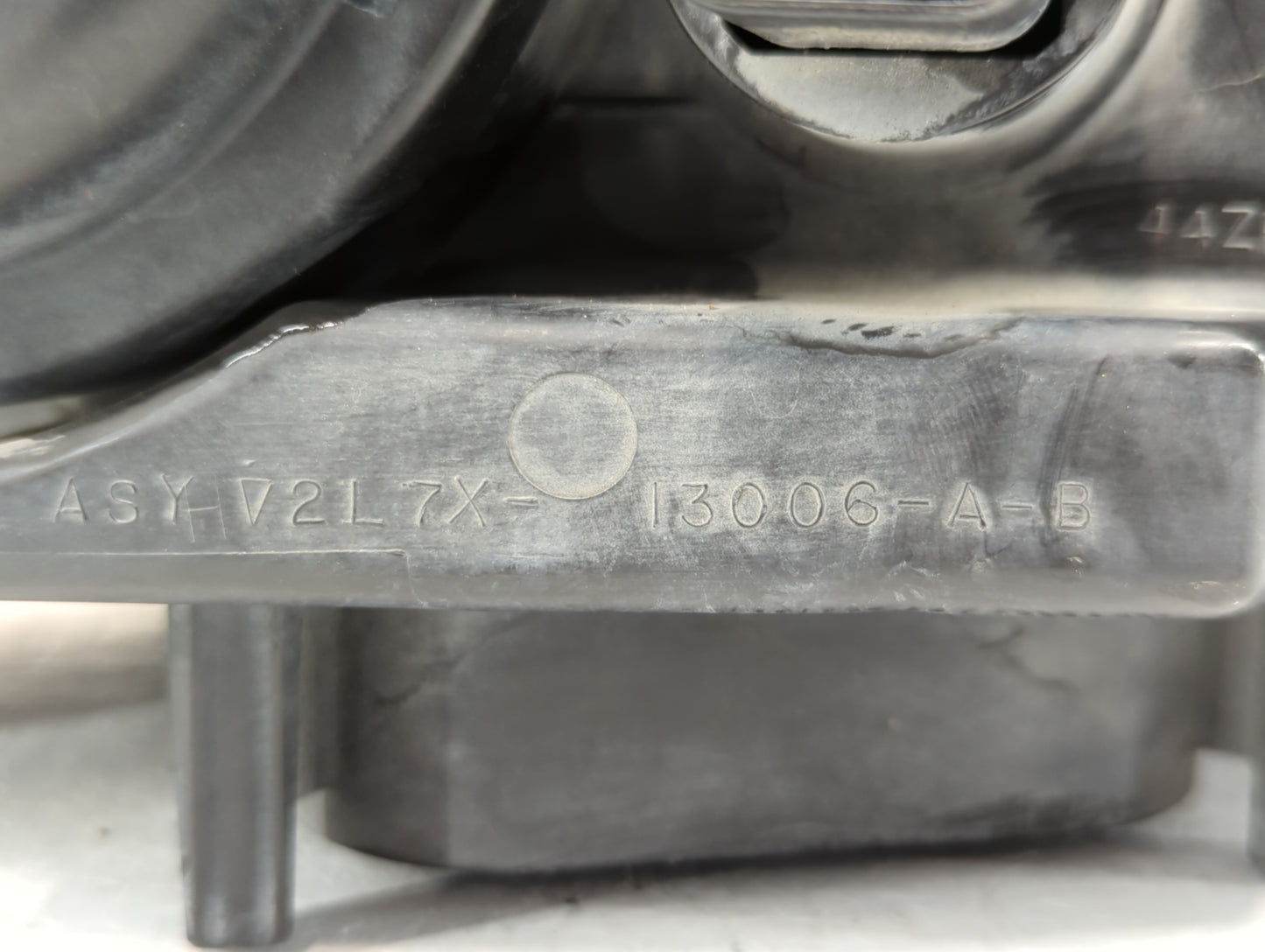 2003-2006 Lincoln Navigator Driver Left Oem Head Light Headlight Lamp - Oemusedautoparts1.com