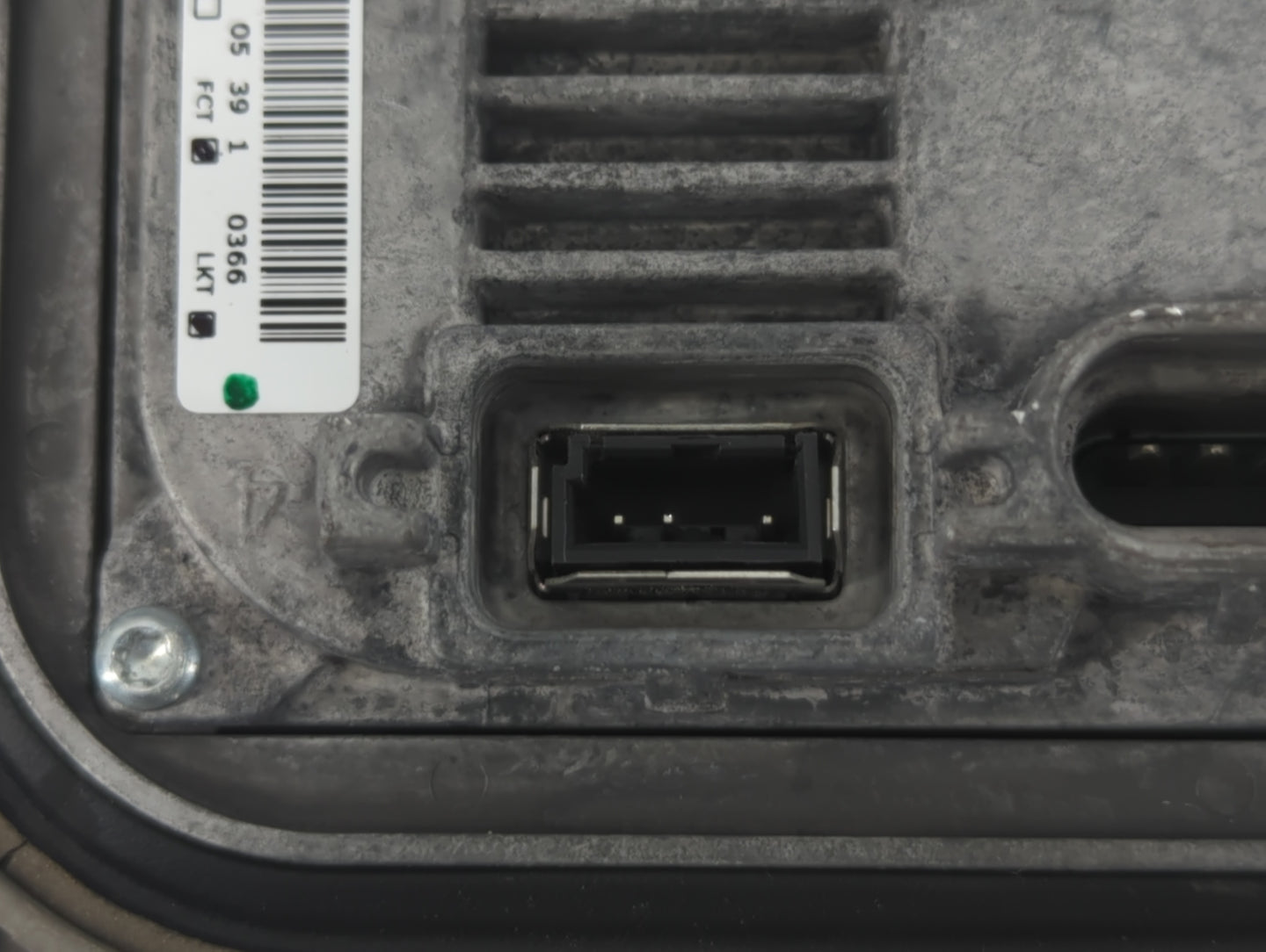 2006 Lincoln Navigator Headlight Ballast Head Light - Oemusedautoparts1.com