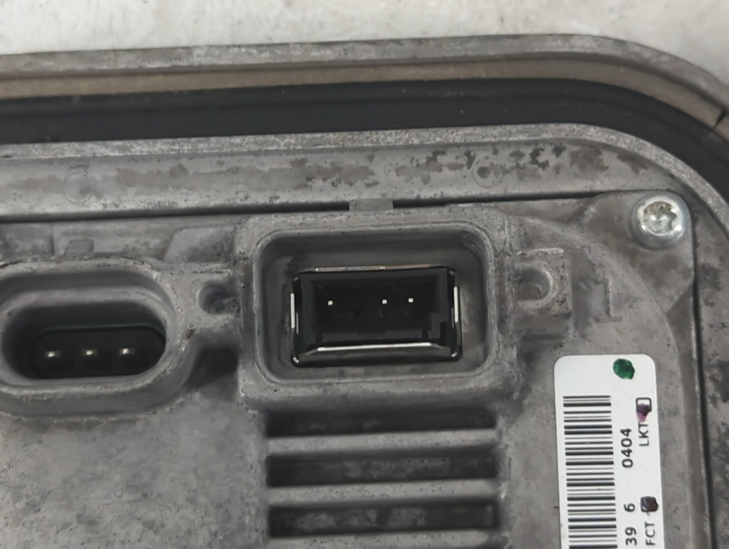 2006 Lincoln Navigator Headlight Ballast Head Light - Oemusedautoparts1.com