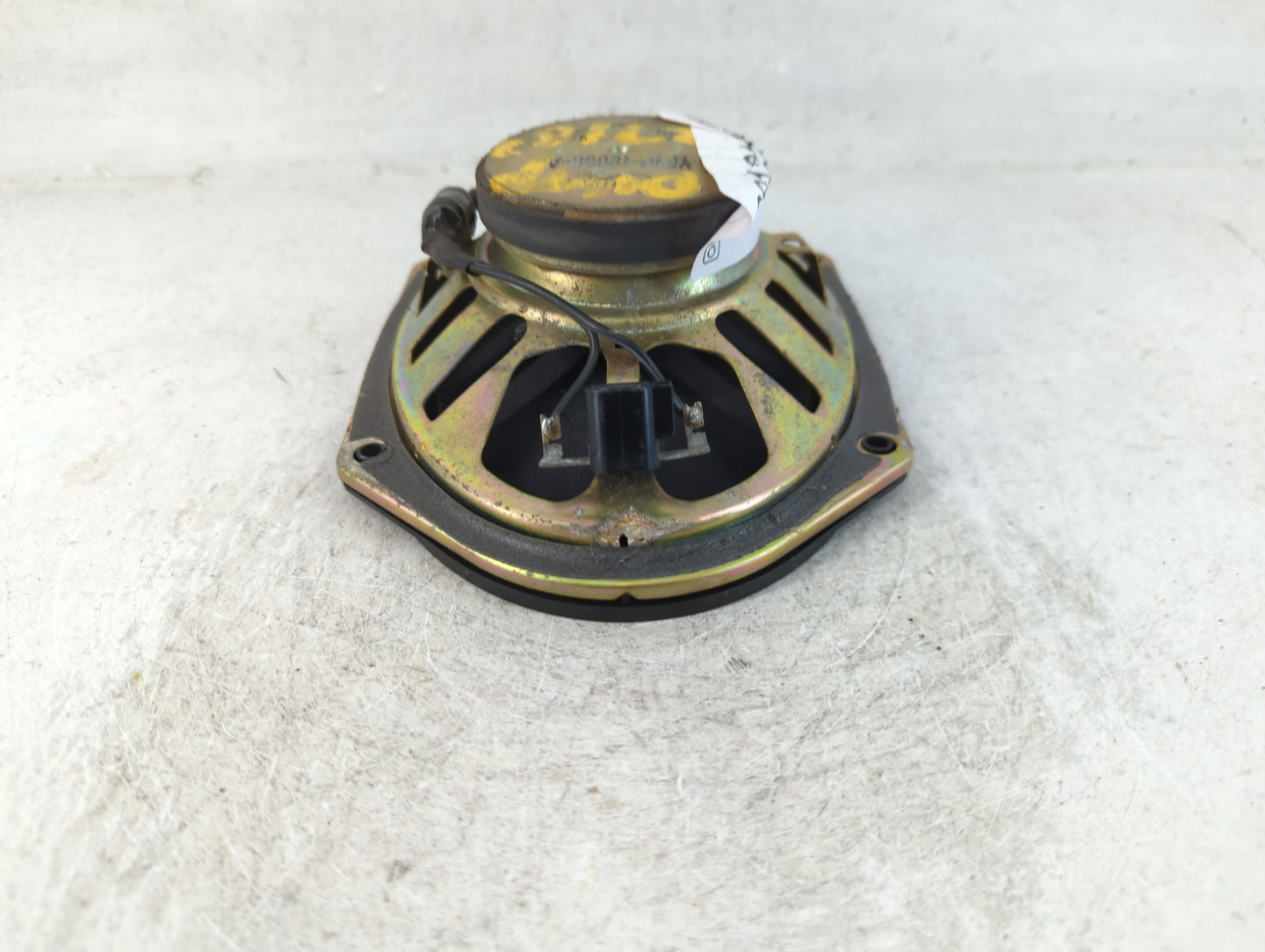 2006 Lincoln Navigator Speaker/subwoofer - Oemusedautoparts1.com