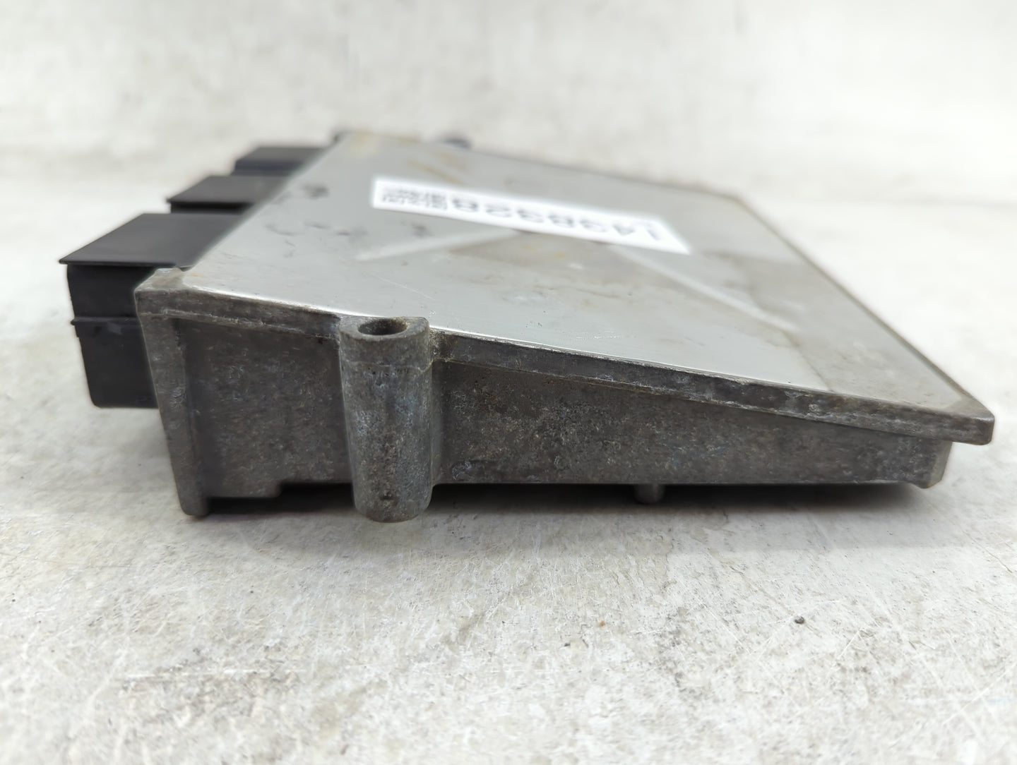 2006 Lincoln Town Car PCM Engine Control Computer ECU ECM PCU OEM P/N:6W1A-12A650-APC Fits OEM Used Auto Parts - Oemusedauto