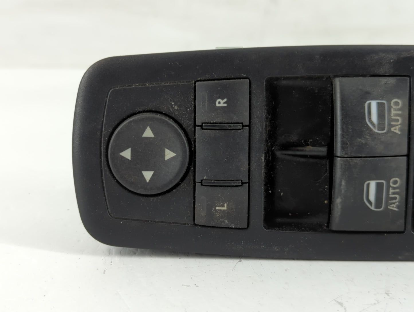 2003-2007 Lincoln Town Car Master Power Window Switch Replacement Driver Side Left P/N:68030 823AC Fits OEM Used Auto Parts 