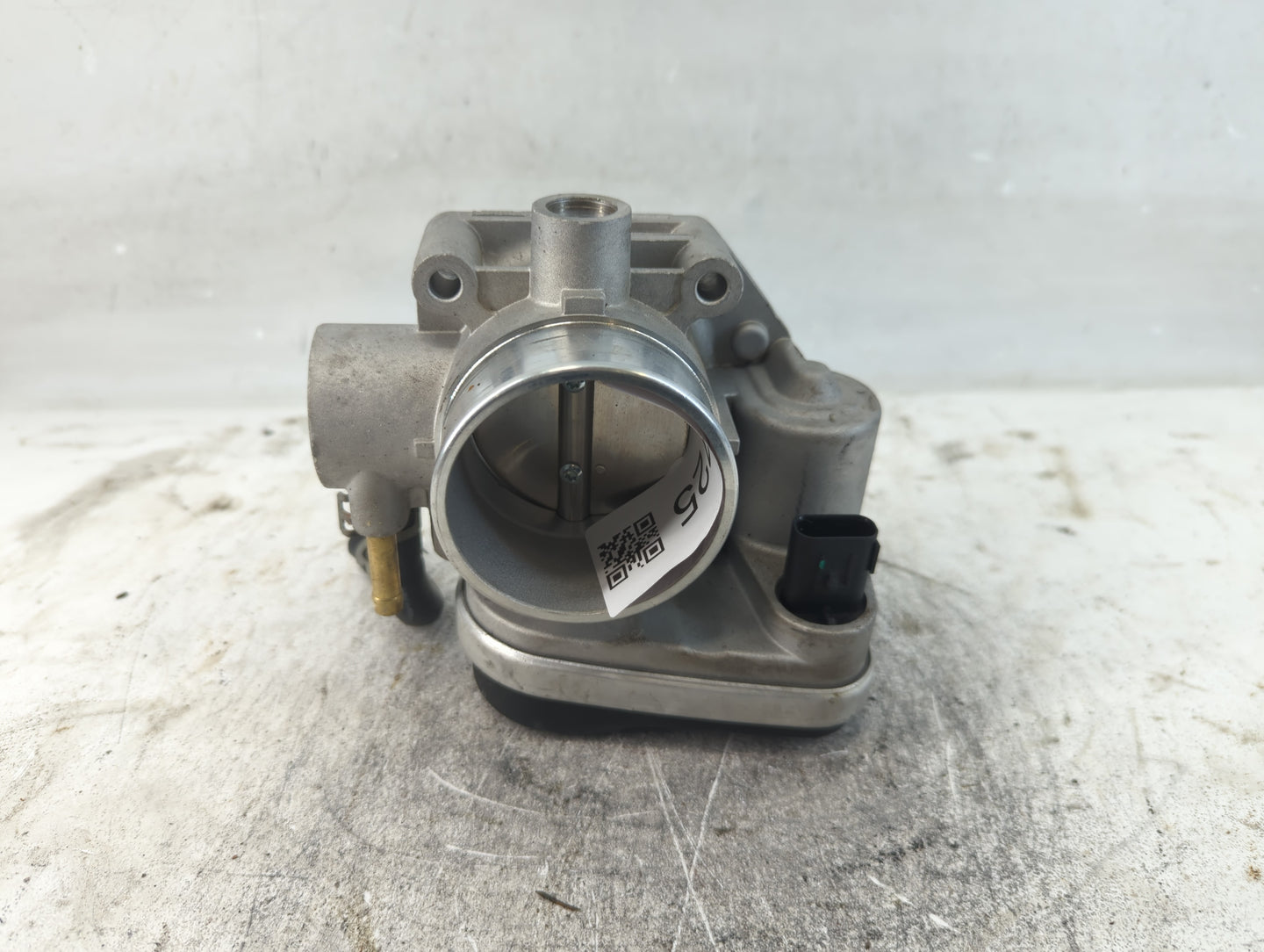 2006 Lincoln Zepher Throttle Body Fits Fits 2007 2008 2009 OEM Used Auto Parts - Oemusedautoparts1.com