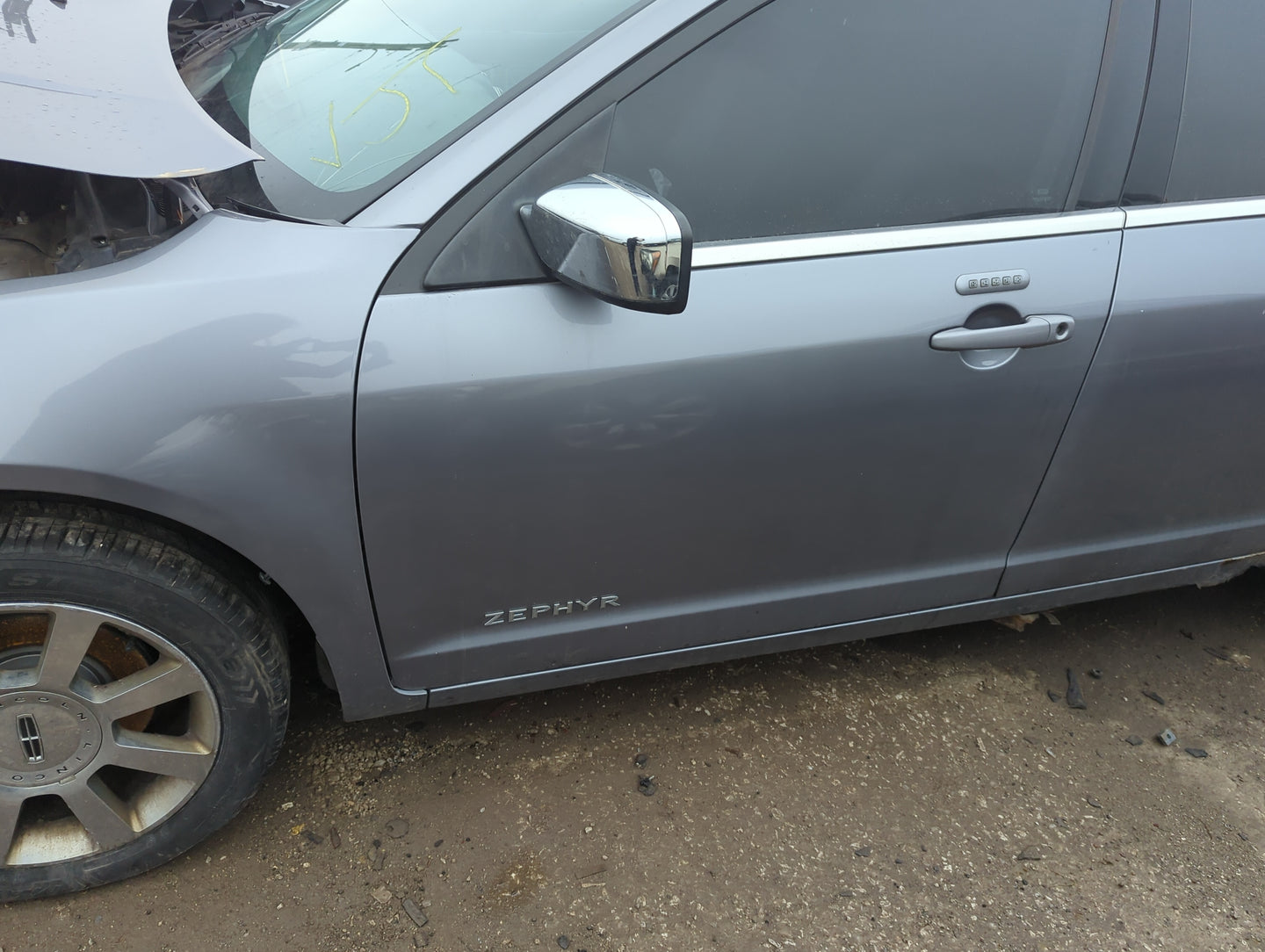 2006-2006 Lincoln Zephyr Driver Front Door Oem - Oemusedautoparts1.com
