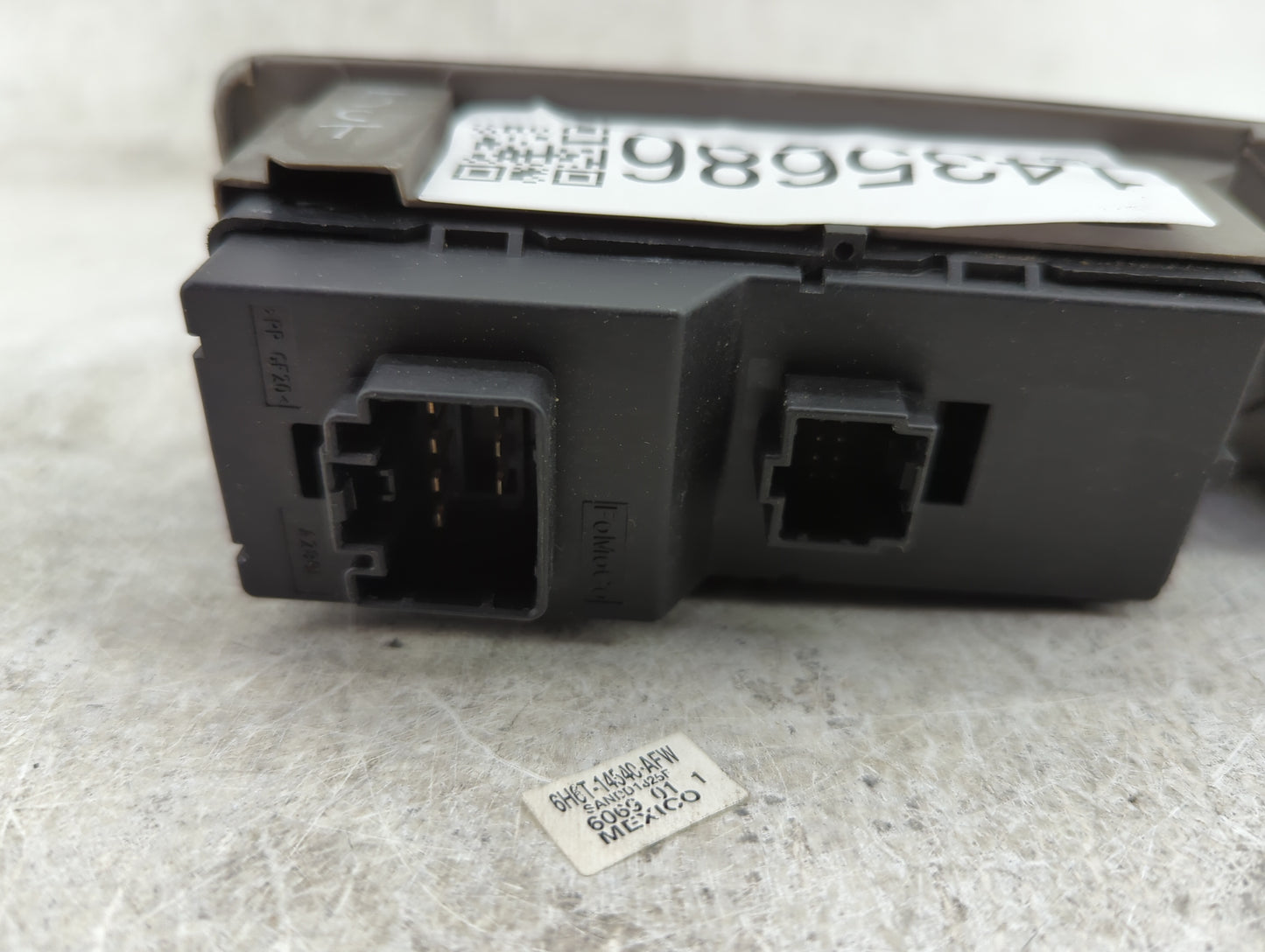 2006 Lincoln Zephyr Master Power Window Switch Replacement Driver Side Left P/N:6H6T-14540-AFW 6H6T-17B676-AC32F3 Fits OEM U