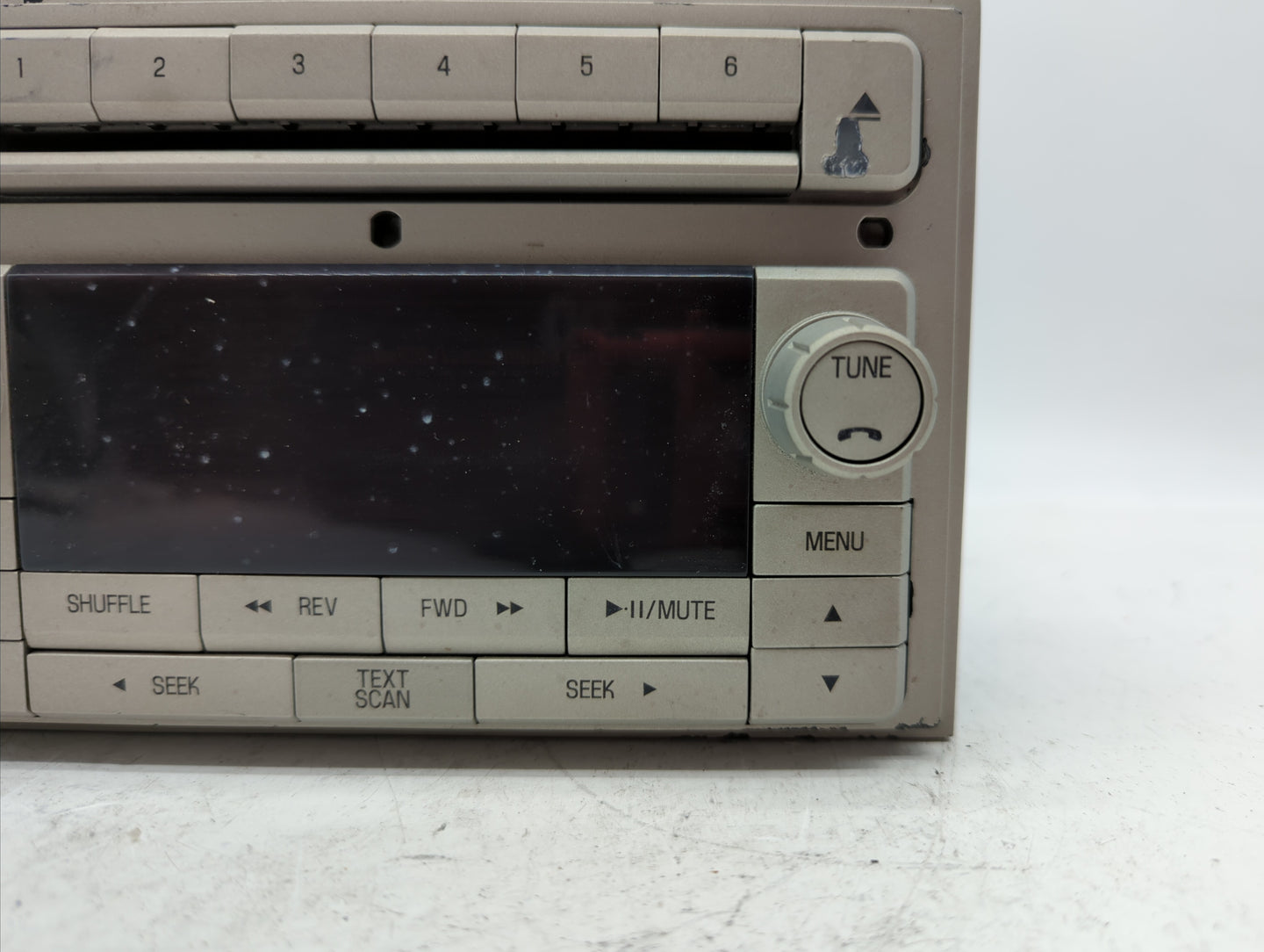 2006 Lincoln Zephyr Radio AM FM Cd Player Receiver Replacement P/N:DEH-MG2057Z Fits OEM Used Auto Parts - Oemusedautoparts1.