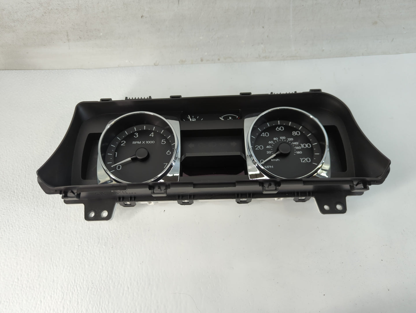 2006 Lincoln Zephyr Instrument Cluster Speedometer Gauges P/N:6H6T-10849-AJ Fits OEM Used Auto Parts - Oemusedautoparts1.com