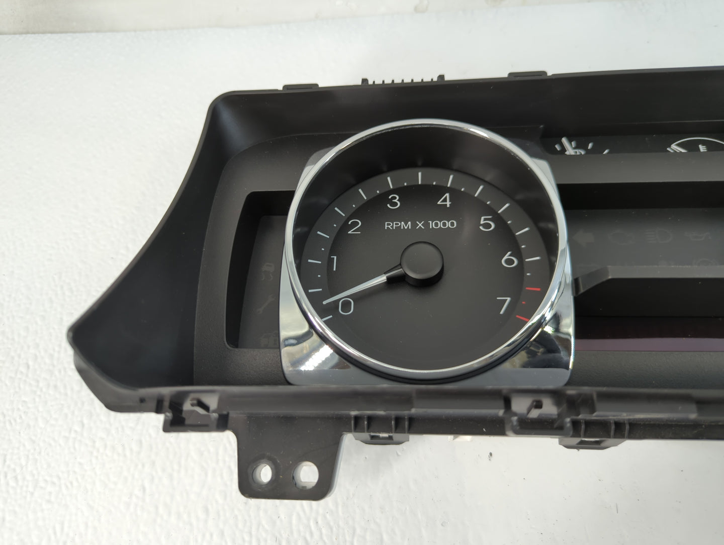 2006 Lincoln Zephyr Instrument Cluster Speedometer Gauges P/N:6H6T-10849-AJ Fits OEM Used Auto Parts - Oemusedautoparts1.com
