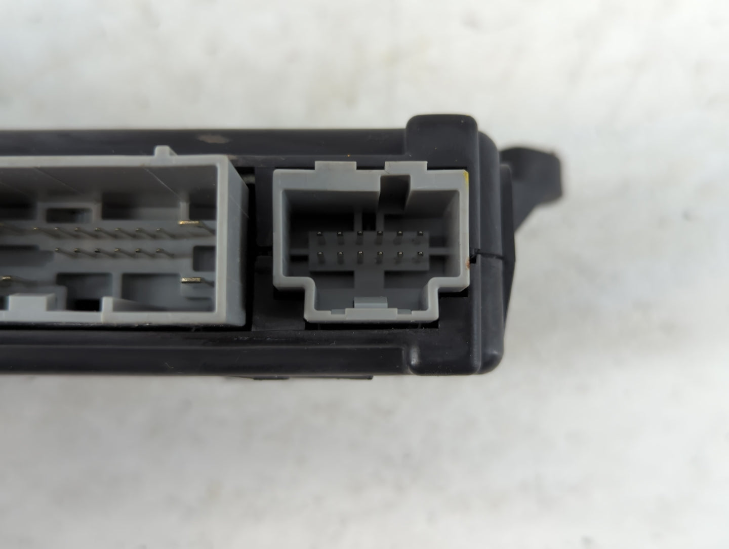 2006-2006 Lincoln Zephyr Door Control Module 6h6t-13c791-ae - Oemusedautoparts1.com