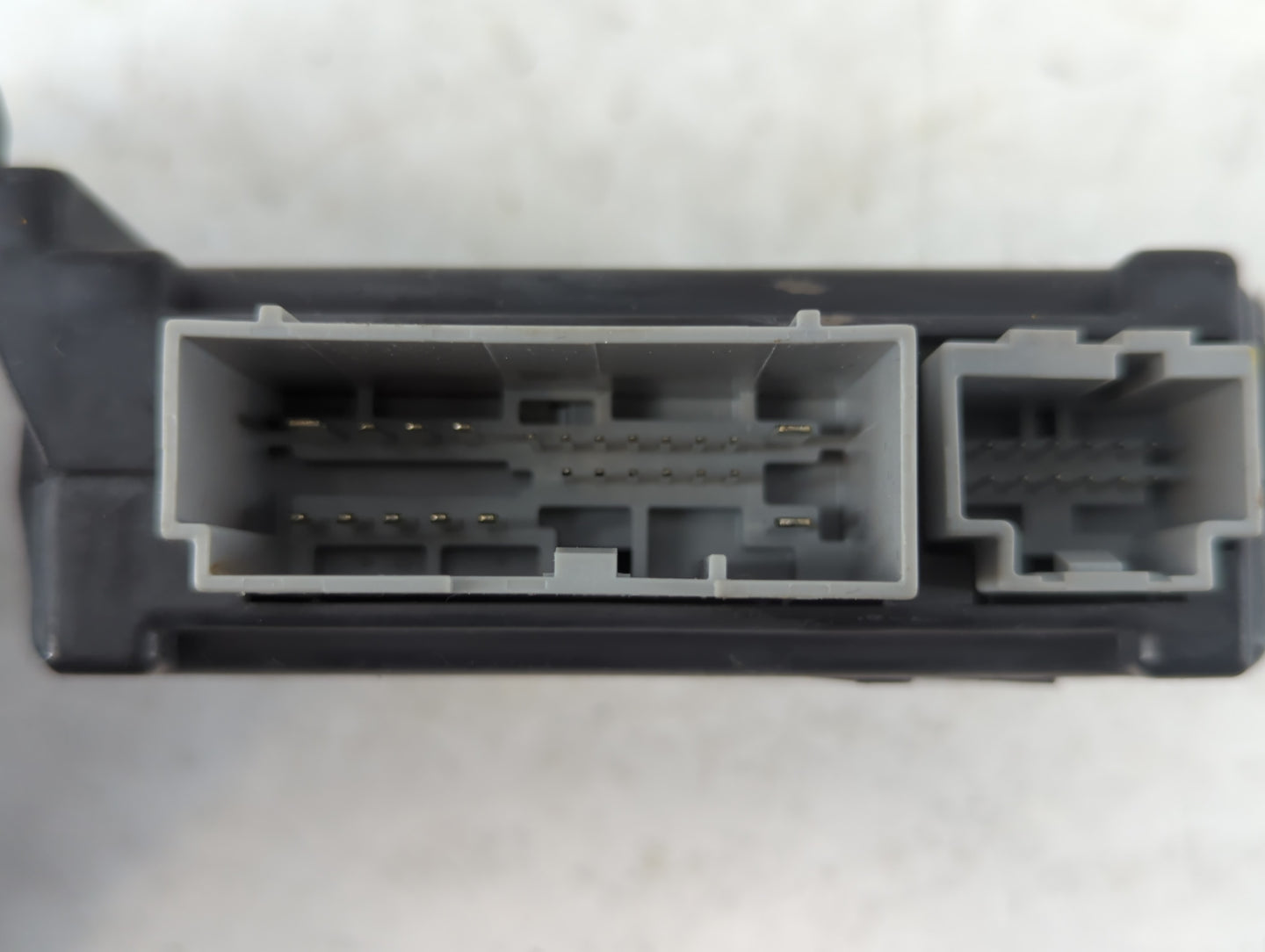 2006-2006 Lincoln Zephyr Door Control Module 6h6t-13c791-ae - Oemusedautoparts1.com