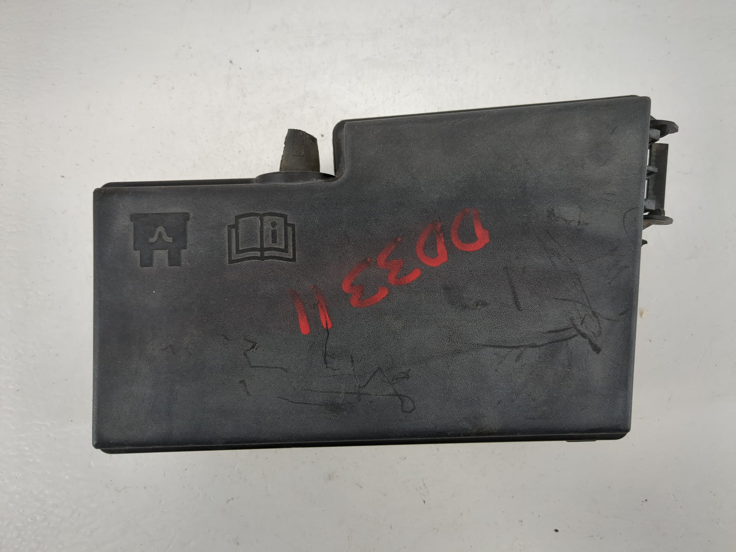 2004-2009 Mazda 3 Fusebox Fuse Box Panel Relay Module P/N:BP4K-66765 518818109 Fits Fits 2004 2005 2006 2007 2008 2009 OEM U