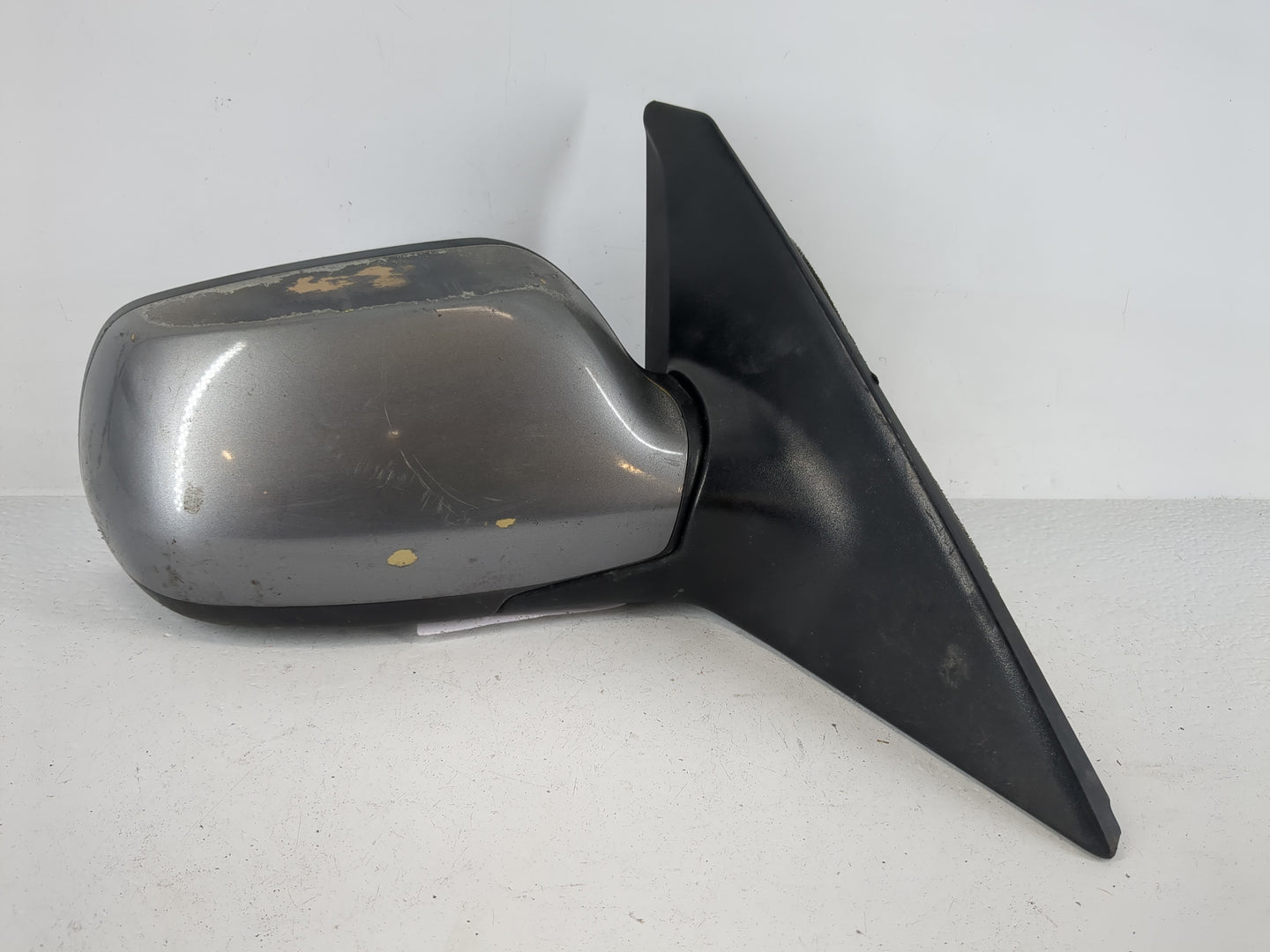 2004-2006 Mazda 3 Passenger Side View Mirror - Right Door Mirror OEM Used - Oemusedautoparts1.com