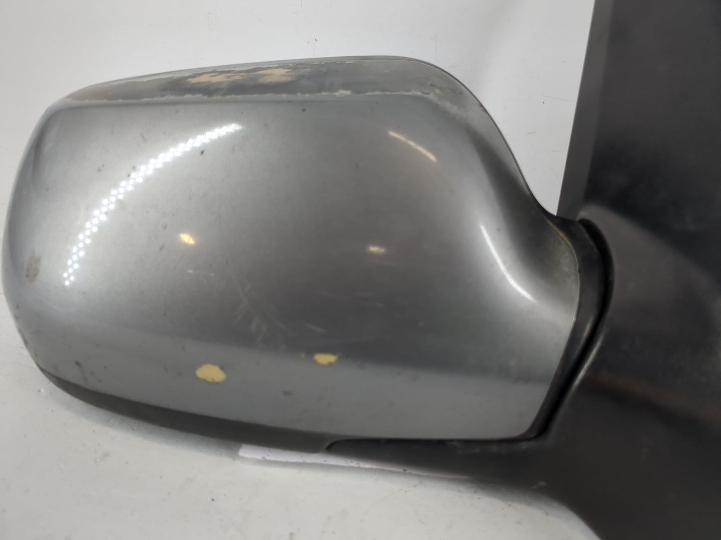 2004-2006 Mazda 3 Passenger Side View Mirror - Right Door Mirror OEM Used - Oemusedautoparts1.com