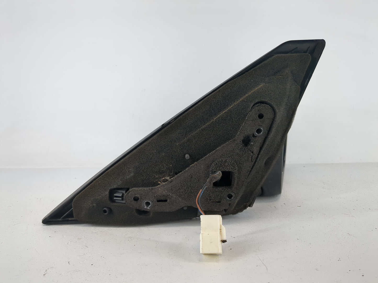 2004-2006 Mazda 3 Passenger Side View Mirror - Right Door Mirror OEM Used - Oemusedautoparts1.com