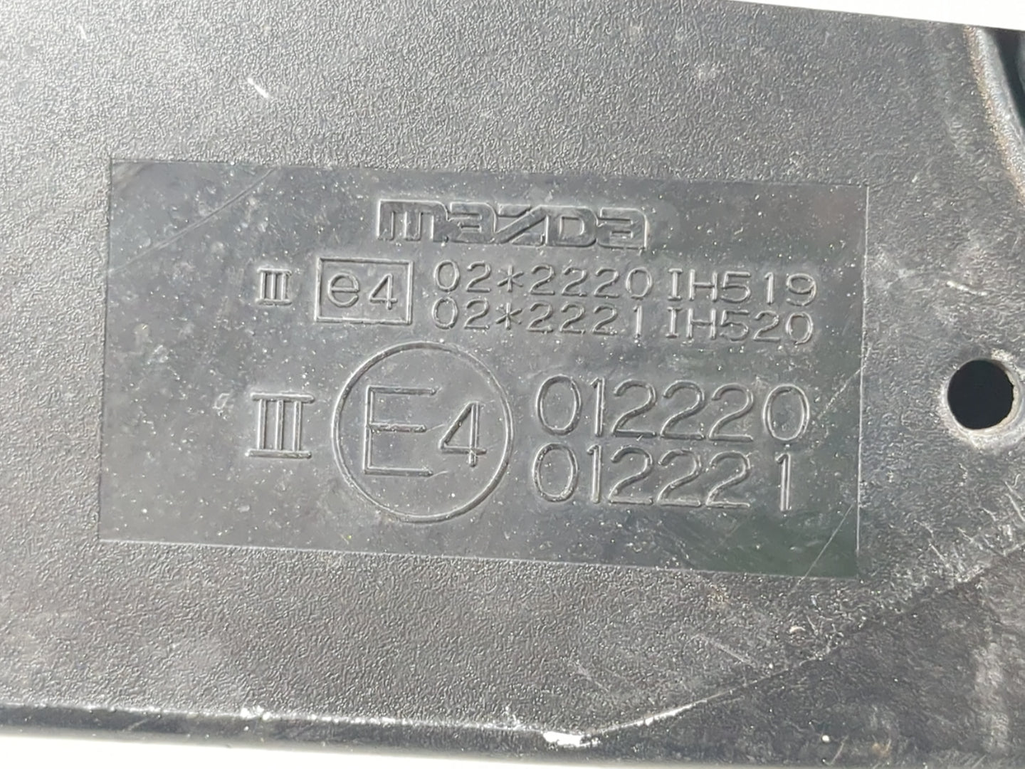 2004-2006 Mazda 3 Passenger Side View Mirror - Right Door Mirror OEM Used - Oemusedautoparts1.com