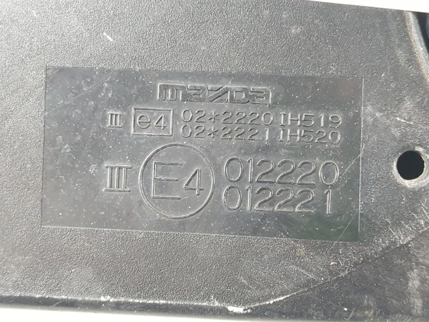 2004-2006 Mazda 3 Passenger Side View Mirror - Right Door Mirror OEM Used - Oemusedautoparts1.com