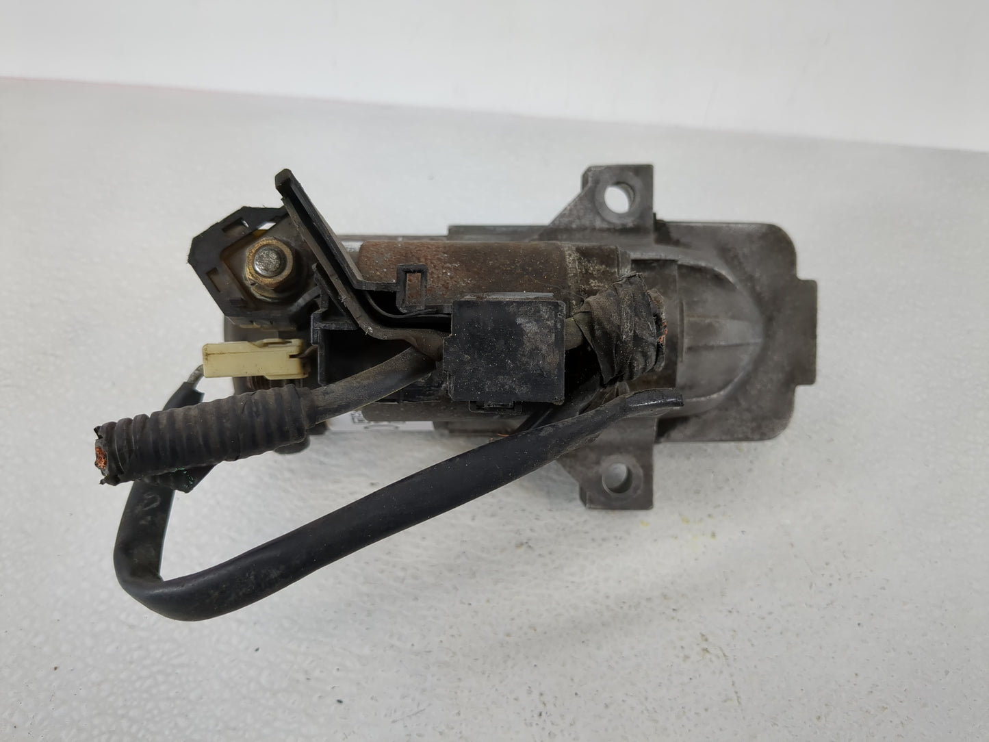 2004-2009 Mazda 3 Car Starter Motor Solenoid OEM P/N:M000T90981 L813 Fits Fits 2004 2005 2006 2007 2008 2009 OEM Used Auto P