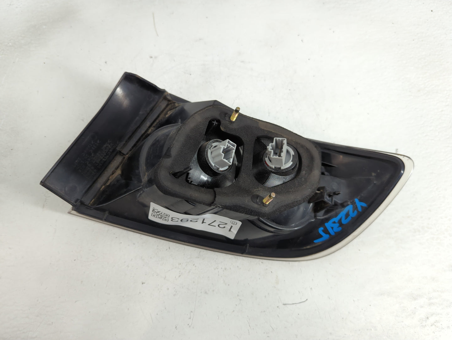 2004-2006 Mazda 3 Tail Light Assembly Passenger Right OEM Fits Fits 2004 2005 2006 OEM Used Auto Parts - Oemusedautoparts1.c