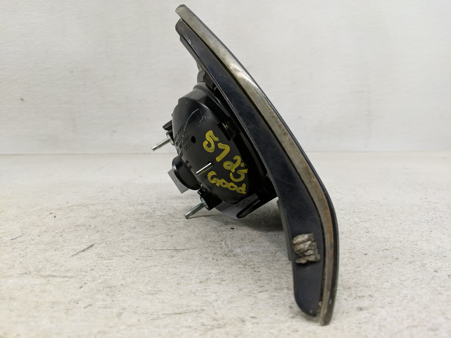 2004-2006 Mazda 3 Passenger Right Oem Front Light Lamp - Oemusedautoparts1.com