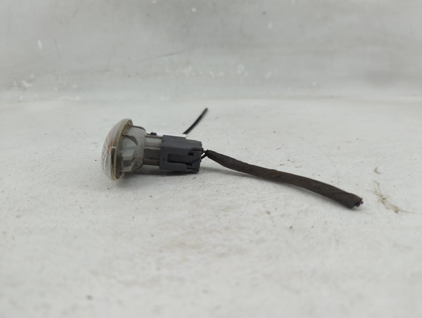 2004-2011 Mazda 3 Driver Left Oem Fog Light Lamp - Oemusedautoparts1.com