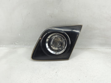 2004-2006 Mazda 3 Tail Light Assembly Passenger Right OEM P/N:P2913 Fits Fits 2004 2005 2006 OEM Used Auto Parts - Oemusedau
