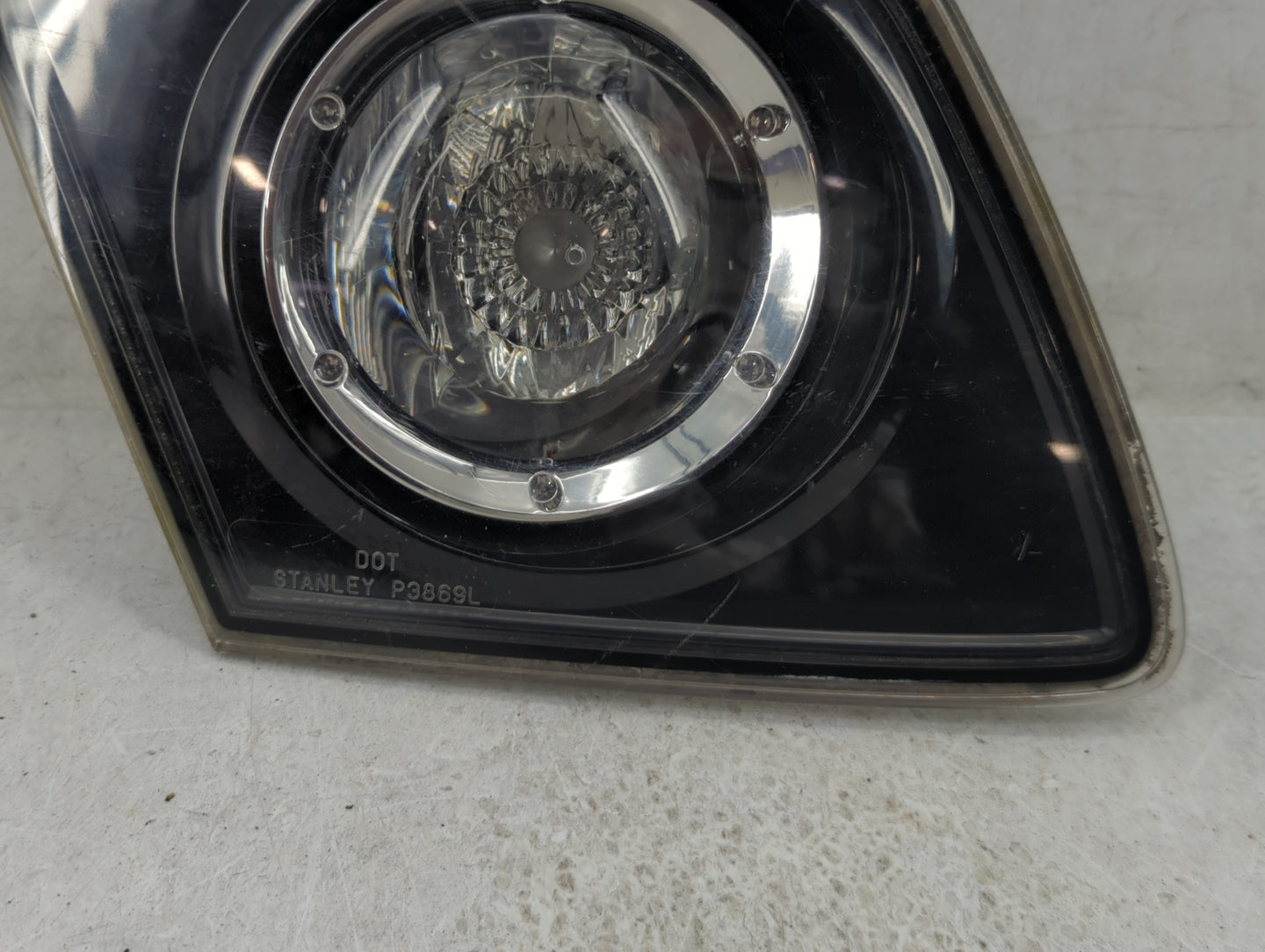 2004-2006 Mazda 3 Tail Light Assembly Passenger Right OEM P/N:P3869L Fits Fits 2004 2005 2006 OEM Used Auto Parts - Oemuseda