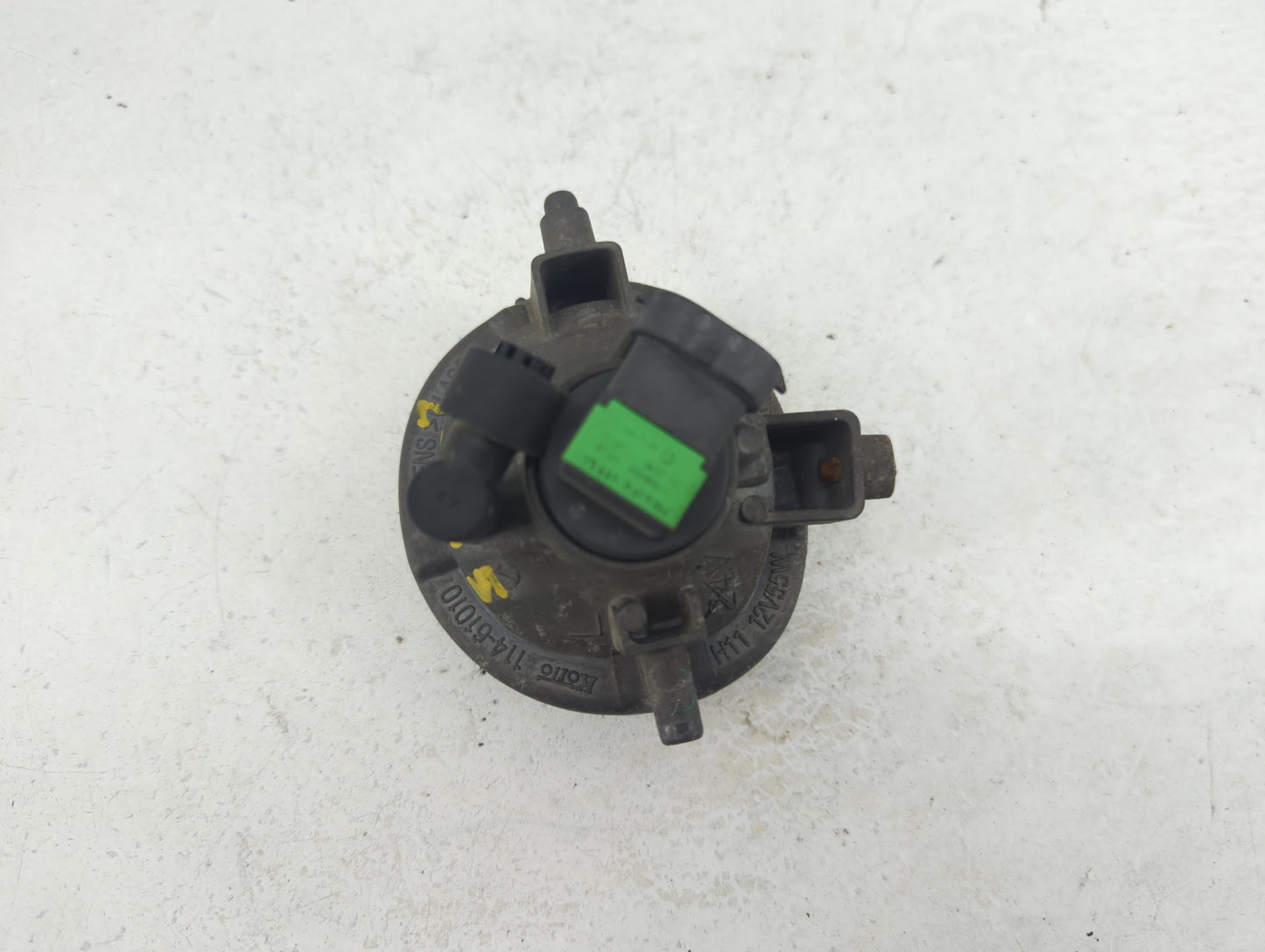 2004-2006 Mazda 3 Driver Left Oem Fog Light Lamp - Oemusedautoparts1.com