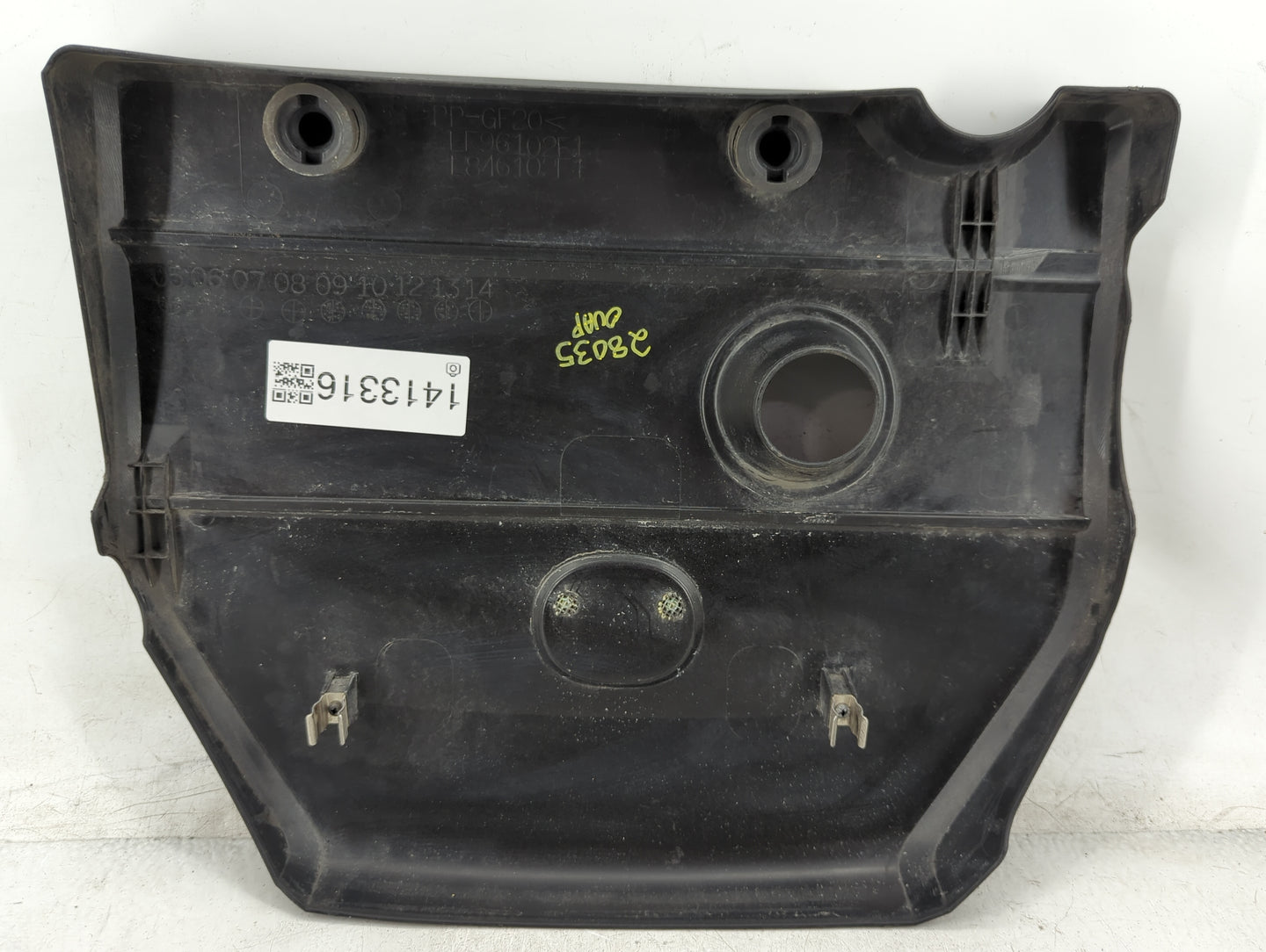 2006 Mazda 3 Engine Cover - Oemusedautoparts1.com