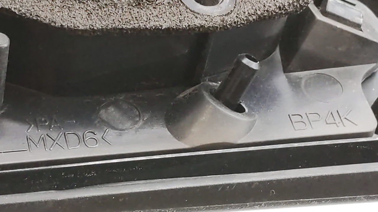 2004-2006 Mazda 3 Driver Side View Mirror - Left Door Mirror OEM Used - Oemusedautoparts1.com