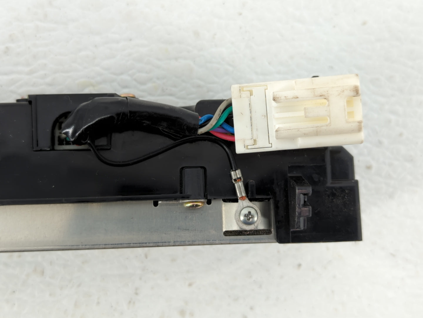 2006-2007 Mazda 3 Am Fm Cd Player Radio Receiver - Oemusedautoparts1.com