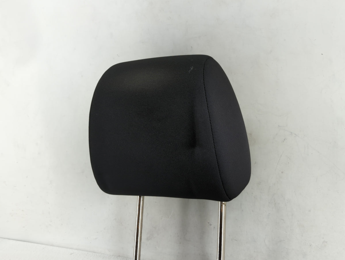 2006 Mazda 3 Headrest Head Rest Rear Center Seat Black 405020 - Oemusedautoparts1.com