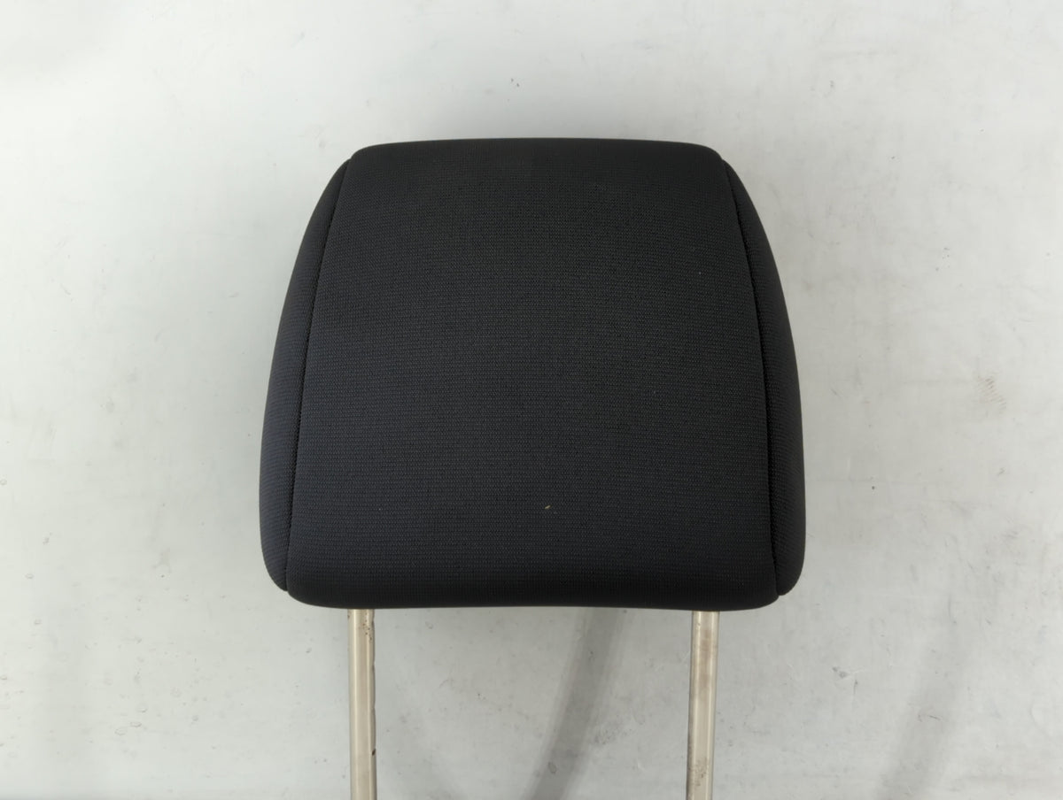 2006 Mazda 3 Headrest Head Rest Rear Center Seat Black 405020 - Oemusedautoparts1.com