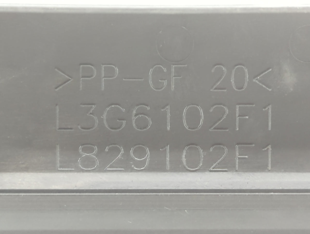 2006 Mazda 3 Engine Cover 435838 - Oemusedautoparts1.com