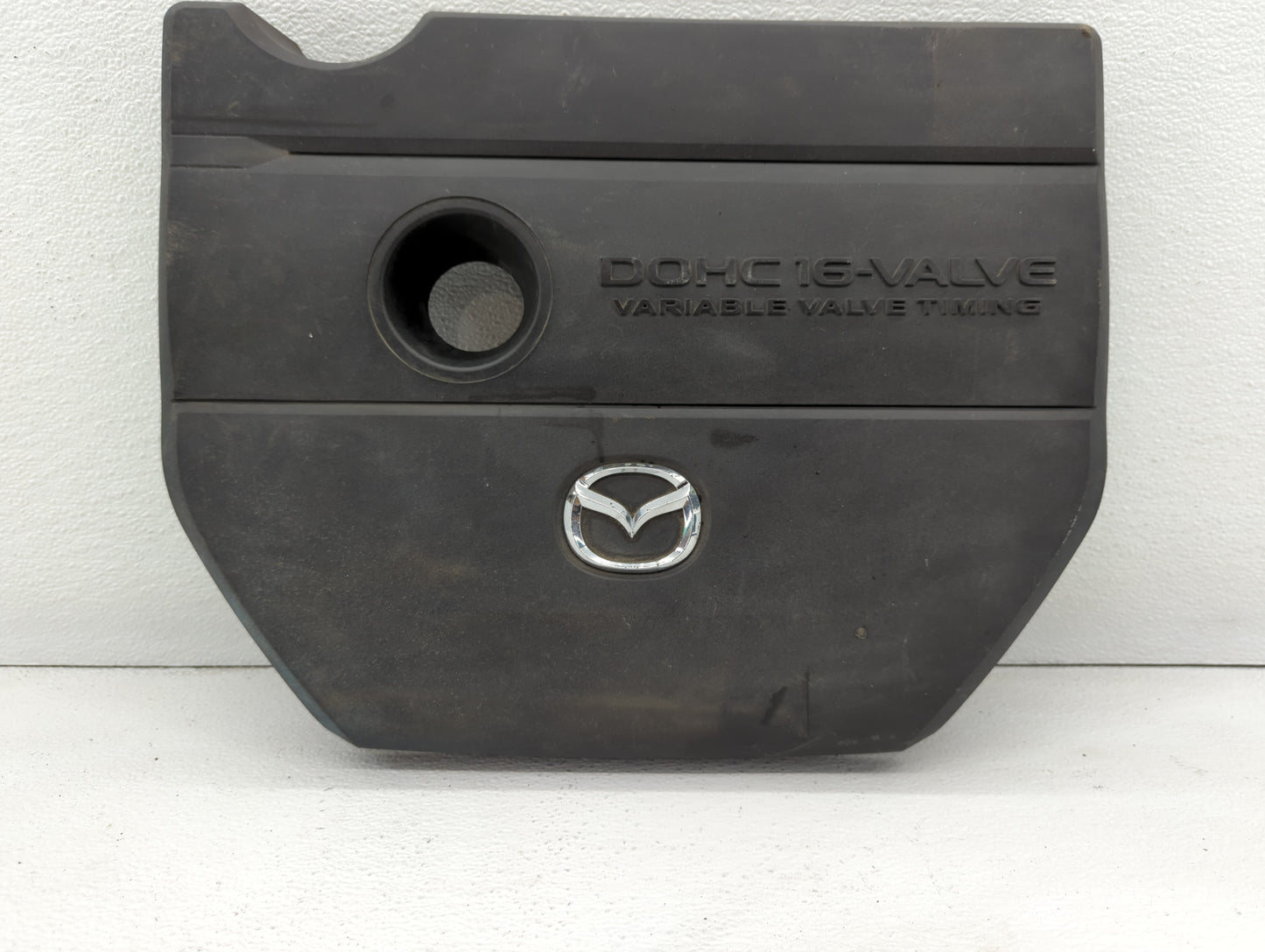 2006 Mazda 3 Engine Cover - Oemusedautoparts1.com