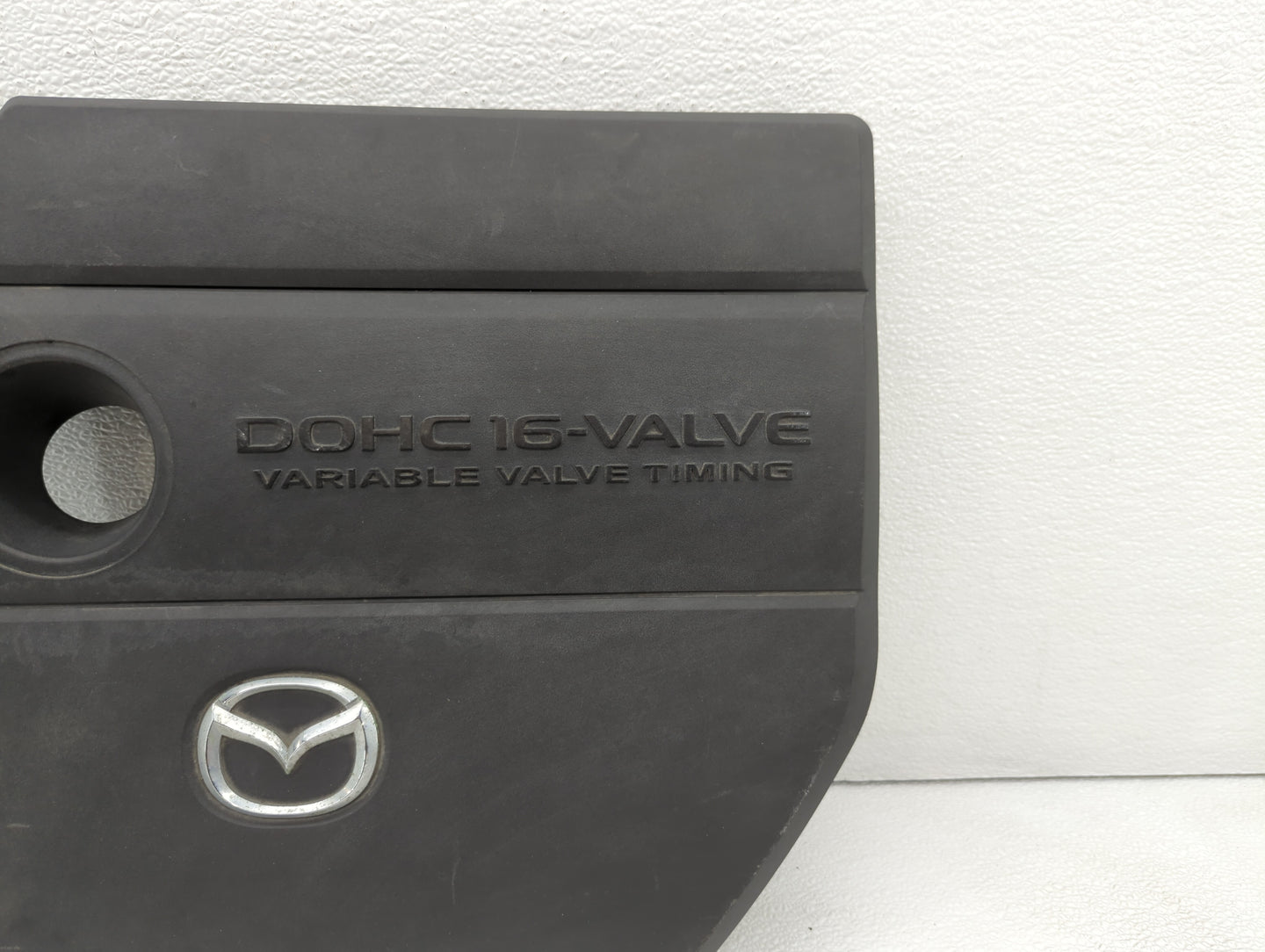 2006 Mazda 3 Engine Cover - Oemusedautoparts1.com