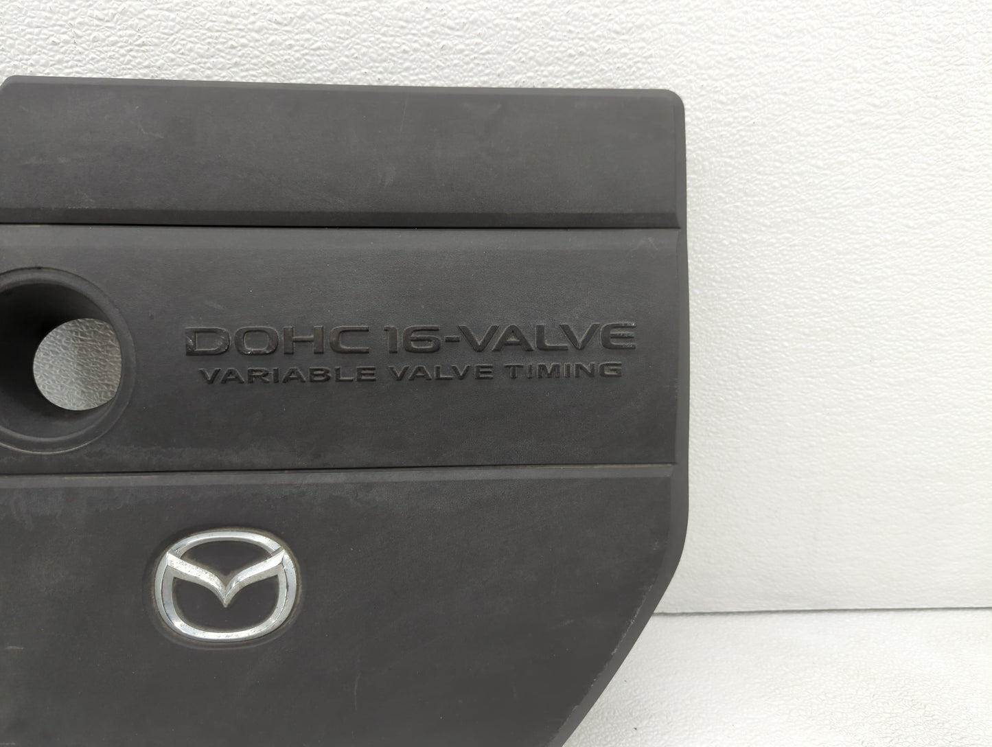 2006 Mazda 3 Engine Cover - Oemusedautoparts1.com